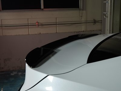 2024 Lexus IS — миниатюра 13