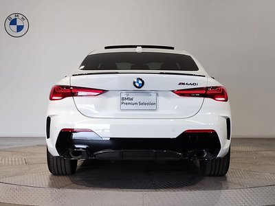 BMW 4 SERIES COUPE - 10