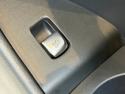 صورة مصغرة 42 لـ 2021 Mercedes-BENZ E-CLASS