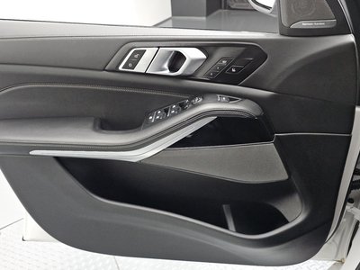 2025 BMW X5 thumbnail 14