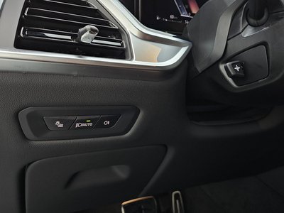 2025 BMW X5 thumbnail 25