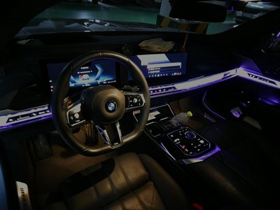 BMW 7 SERIES - 7