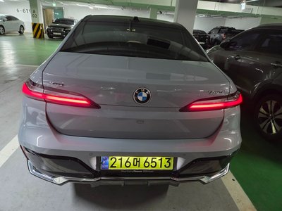 BMW 7 SERIES - 2