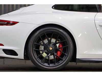 صورة مصغرة 68 لـ 2018 Porsche 911