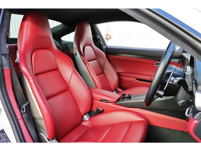 صورة مصغرة 22 لـ 2018 Porsche 911