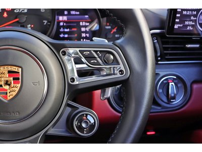 صورة مصغرة 88 لـ 2018 Porsche 911