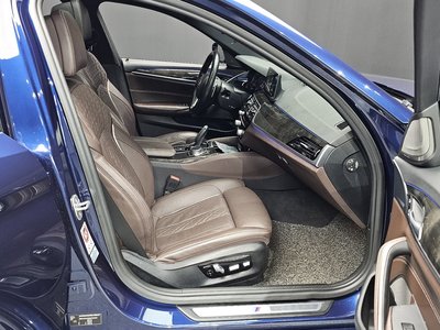 صورة مصغرة 16 لـ 2017 BMW 5 SERIES