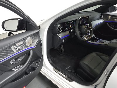 MERCEDES-BENZ E-CLASS - 10