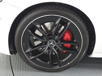 MERCEDES-BENZ E-CLASS - 6