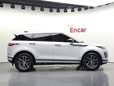 2026 LAND Rover RANGE ROVER EVOQUE — фото 6