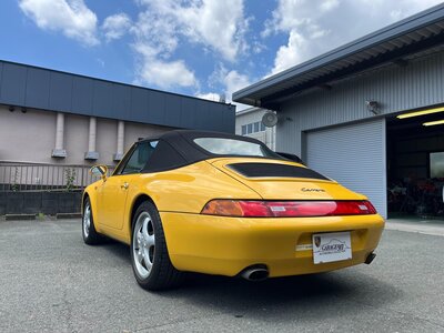 PORSCHE 911 CABRIOLET - 4