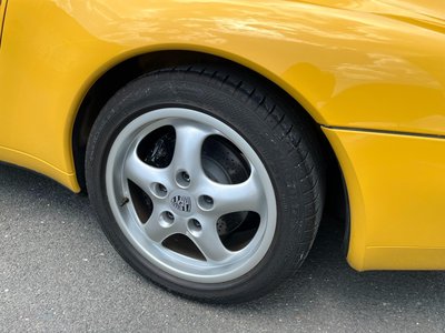 PORSCHE 911 CABRIOLET - 7