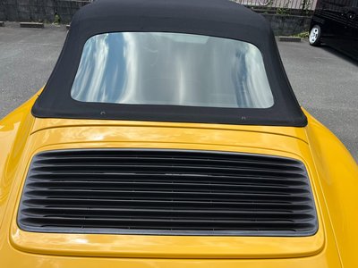 PORSCHE 911 CABRIOLET - 6