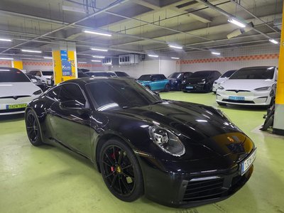 صورة 4 لـ 2022 Porsche 911