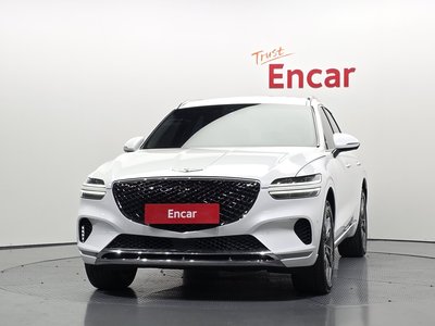 صورة 2 لـ 2022 Genesis GV70