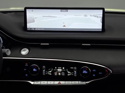 2022 Genesis GV70 — миниатюра 15