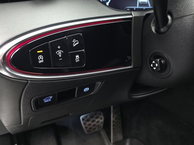 2022 Genesis GV70 — миниатюра 18