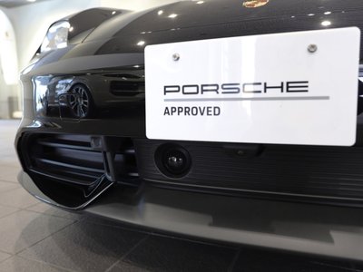 PORSCHE TAYCAN - 10