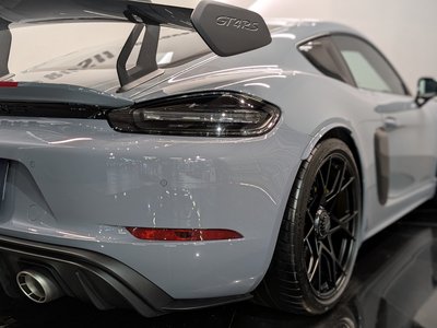 صورة 10 لـ 2025 Porsche 718