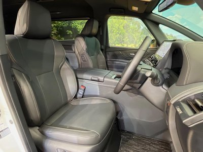TOYOTA ALPHARD - 10