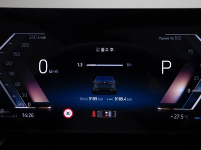 2025 BMW 5 SERIES 照片 5