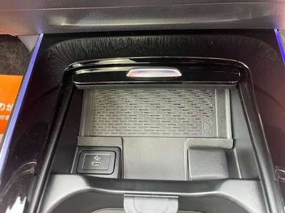 MERCEDES-BENZ GLA - 8