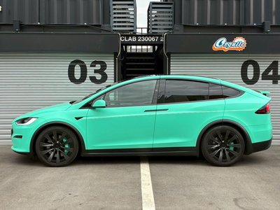 TESLA MODEL X - 3
