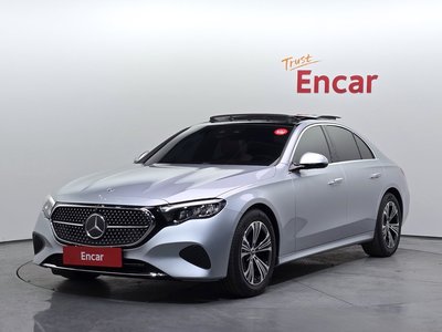 MERCEDES-BENZ E-CLASS - 1