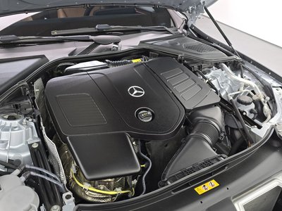 MERCEDES-BENZ E-CLASS - 7