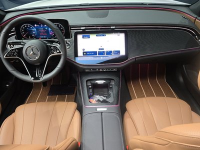 MERCEDES-BENZ E-CLASS - 5