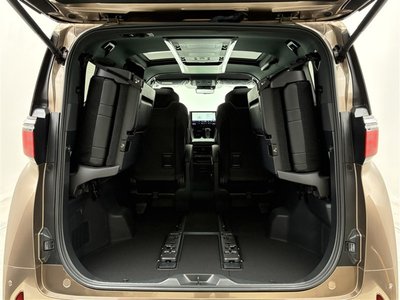 صورة مصغرة 43 لـ 2026 TOYOTA ALPHARD