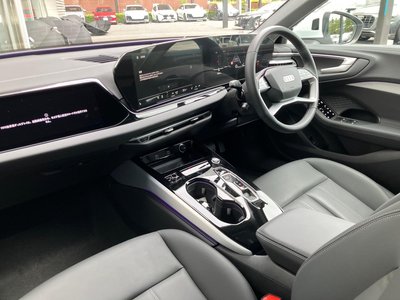 صورة مصغرة 19 لـ 2025 AUDI A5