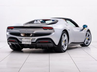 صورة مصغرة 14 لـ 2024 Ferrari 296 GTS