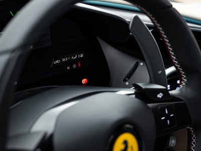 صورة مصغرة 35 لـ 2024 Ferrari 296 GTS