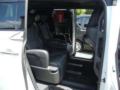 صورة مصغرة 26 لـ 2023 Toyota ALPHARD