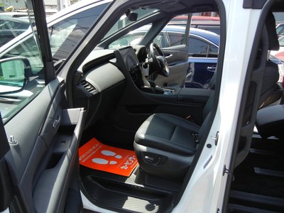 صورة مصغرة 28 لـ 2023 Toyota ALPHARD