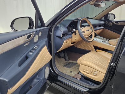 GENESIS GV80 - 10
