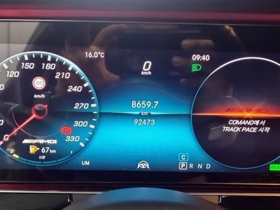 MERCEDES-BENZ GT AMG - 8