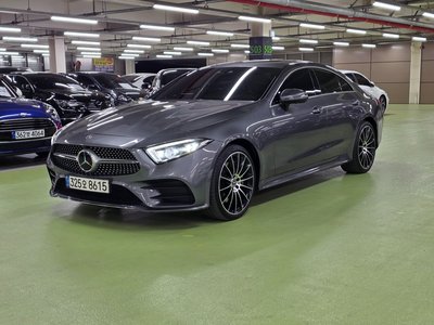 MERCEDES-BENZ CLS - 4