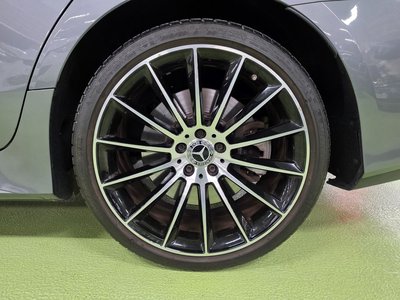 MERCEDES-BENZ CLS - 5