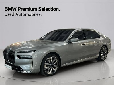BMW 7 SERIES - 1