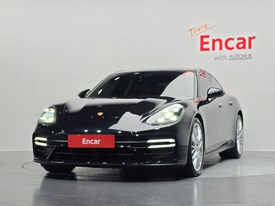PORSCHE PANAMERA - 2