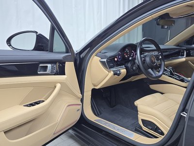 PORSCHE PANAMERA - 10