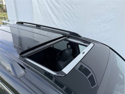 TOYOTA LAND CRUISER 300 - 5