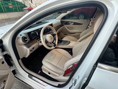 MERCEDES-BENZ E-CLASS - 6