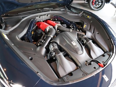 FERRARI ROMA SPIDER - 4