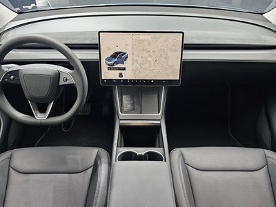 TESLA MODEL Y - 5