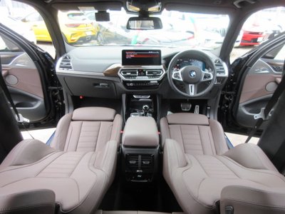 2023 BMW X3 photo 7