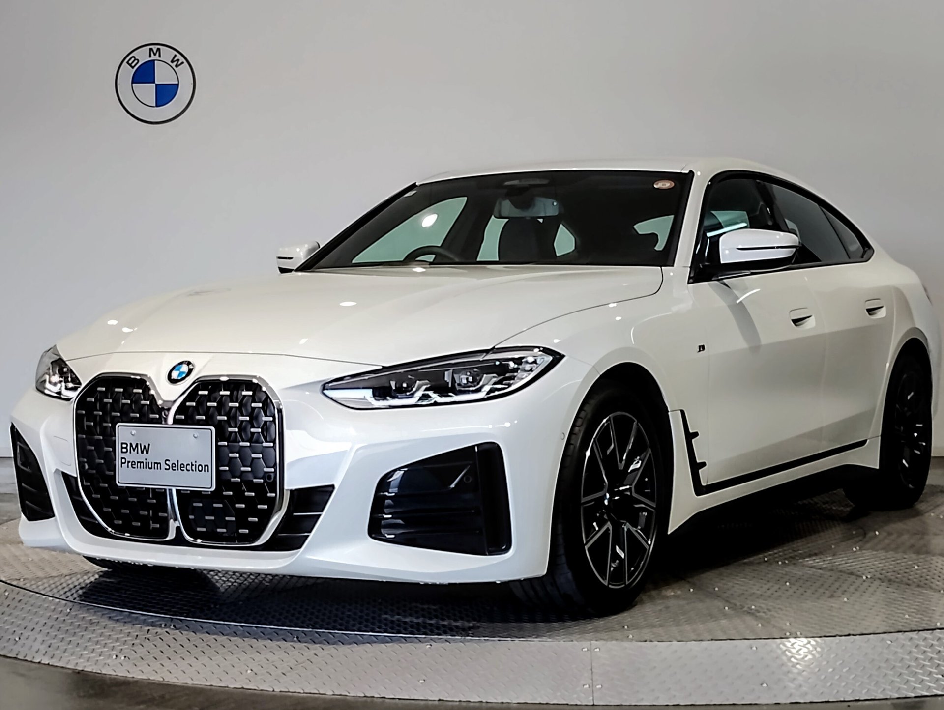 BMW 4 SERIES GRAN COUPE - View 1