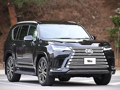 LEXUS LX - 4